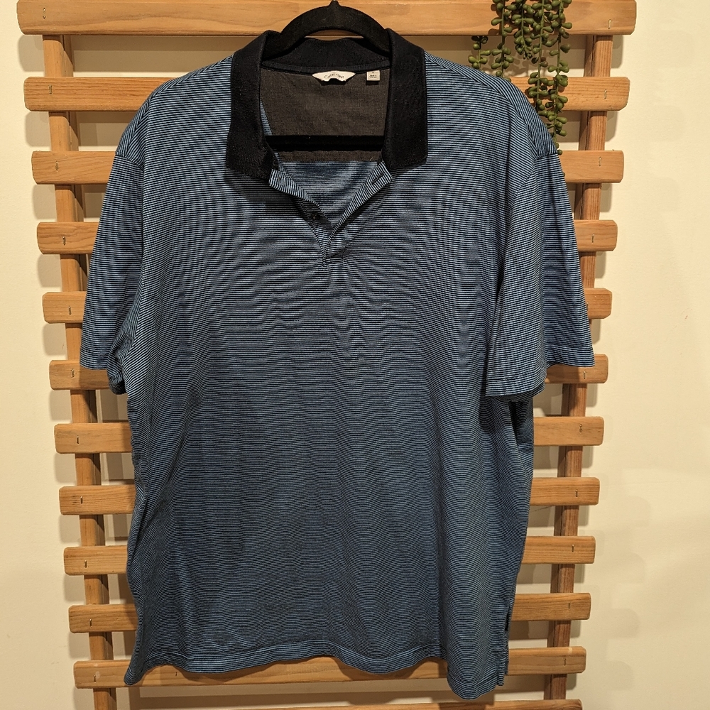 Calvin Klein Polo Size XL Blue Navy Blue Horizontal Thin Stripes